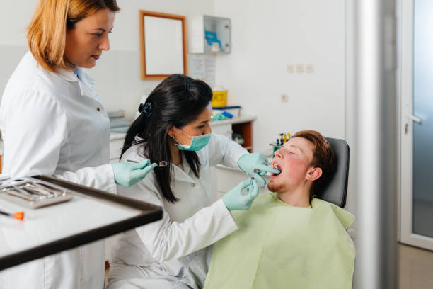 Best Broken Tooth Emergency  in Pontiac, MI